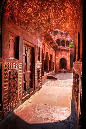 Red Sandstone Archway - Taj Mahal Jawab