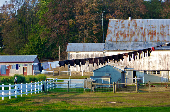 Mennonite / Amish Laundry: aka Big Clothesline for Black Shirts